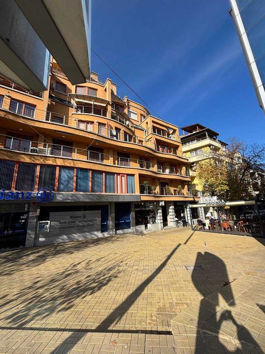 Продава се Многостаен апартамент в Пловдив, Кършияка - 153 кв.м за 2900 €/кв.м - Снимка #1