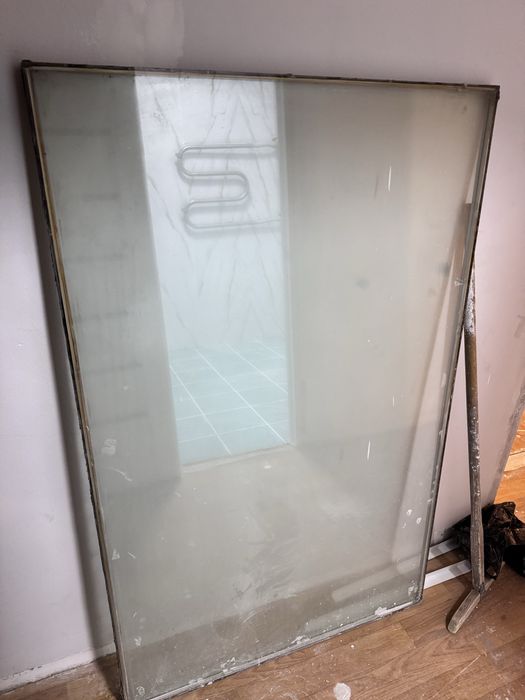 Бесплатно отдам стекла