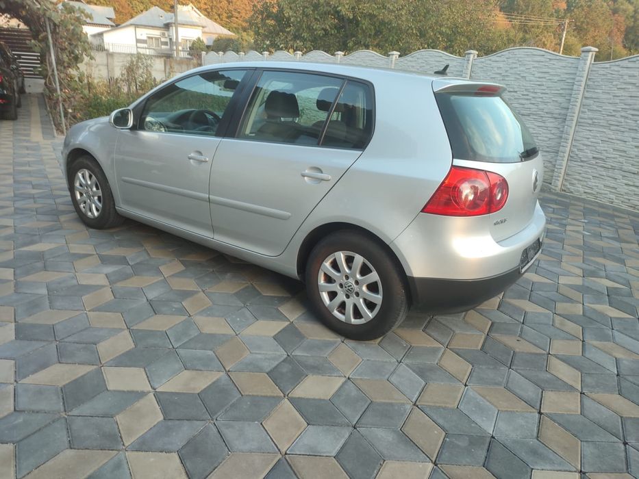 Volkswagen GOLF 5/ 1.4 MPI