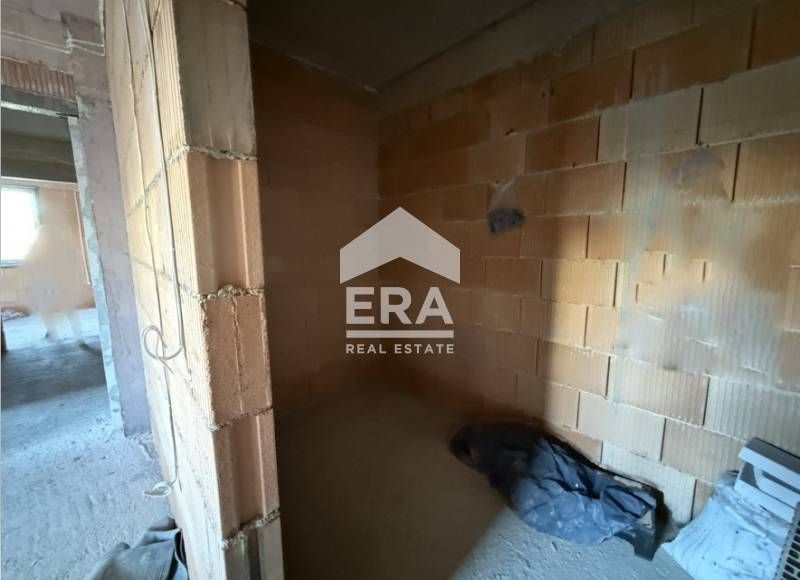 Продава се Тристаен апартамент в Варна, Владислав Варненчик - 75 кв.м за 1174 €/кв.м - Снимка #7