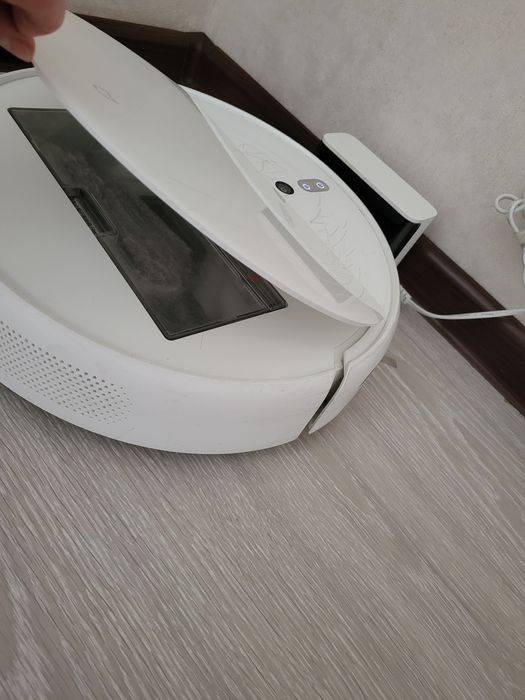 Робот-пылесос Xiaomi Mi Robot vacuum-mop STYTJ01ZHM