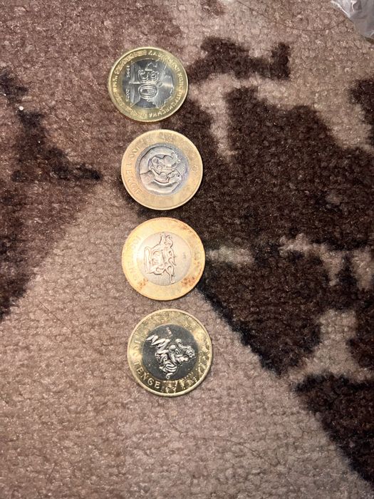 Продам монеты цену предлогать