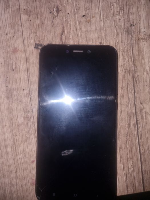 Redmi 4 16 gb sotiladi