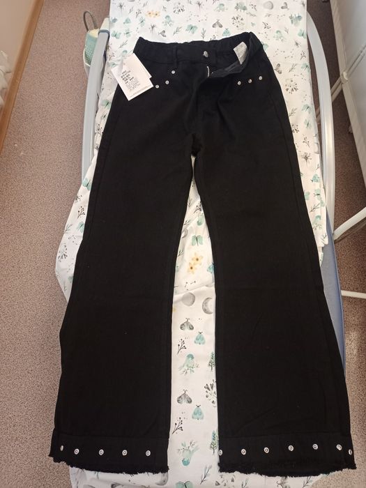 Джинсы новые клеши со средней посадкой