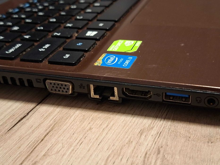 Laptop I3 8GB nVidia GeForce 840M