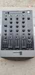 mixer 4 canale numărul x9