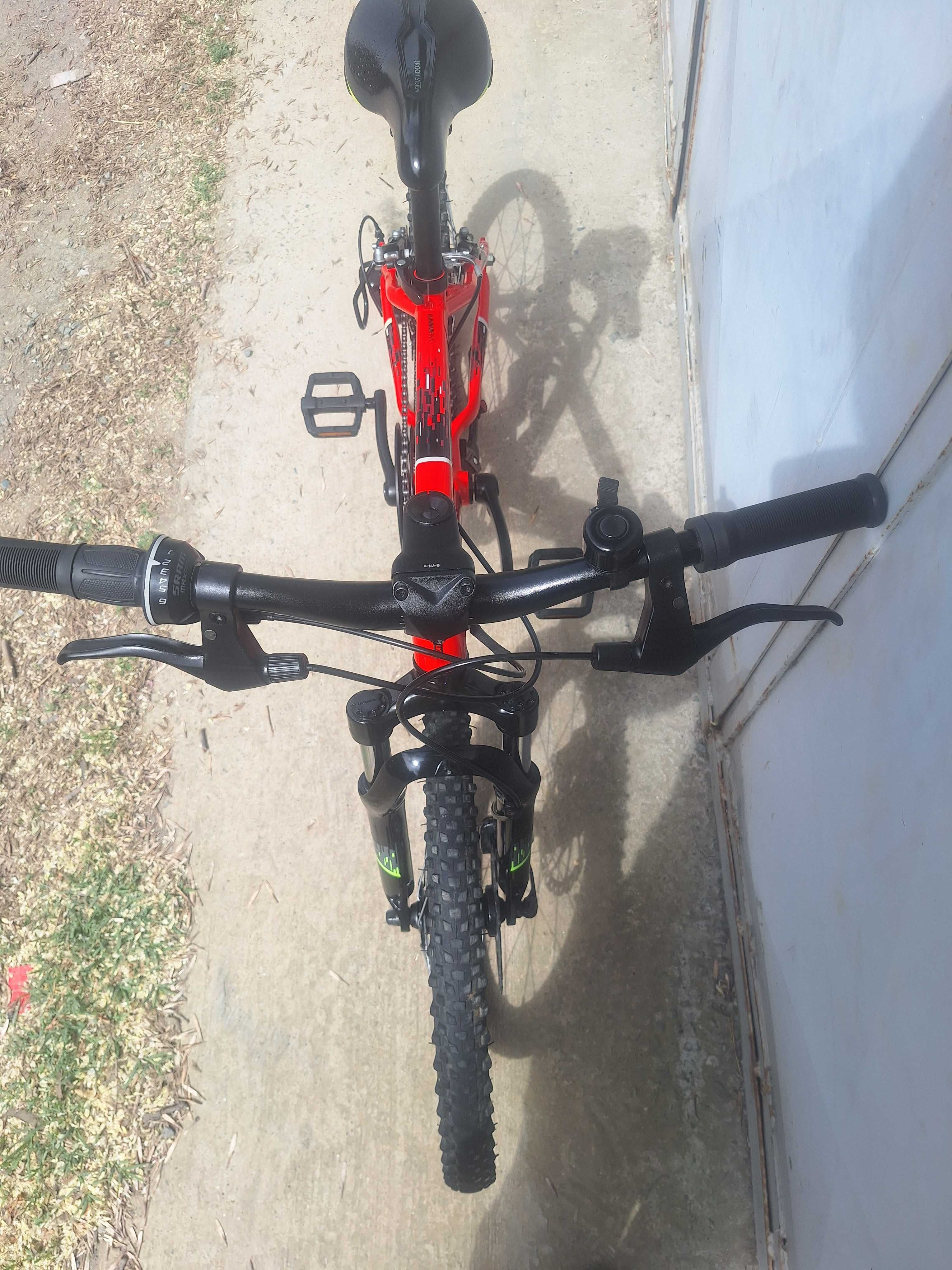 Bicicleta MTB rockrider ST900 20 (6-9ani) - GRATIS transport