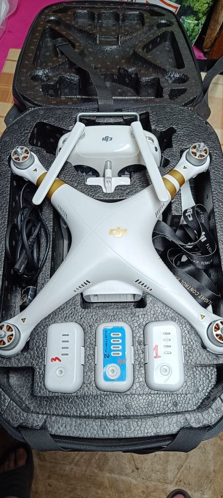 Дрон DJI Phantom 3 Professional