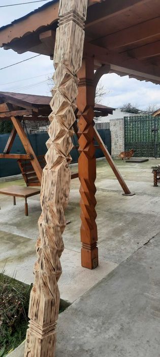 Stâlpi foișor,terasă