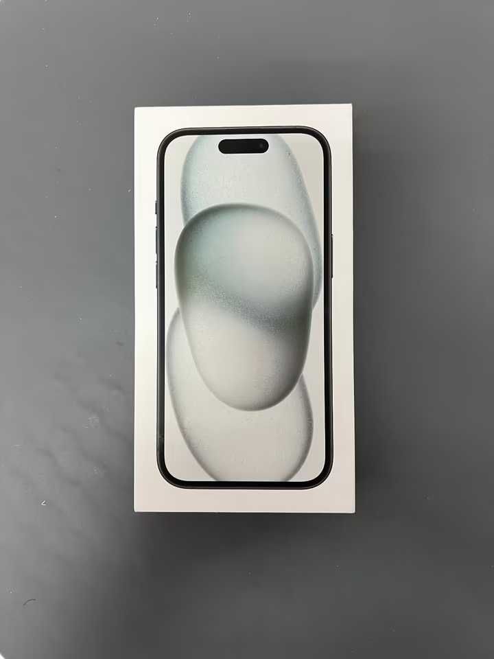 Apple iPhone 15  128GB Black НОВ!!!
