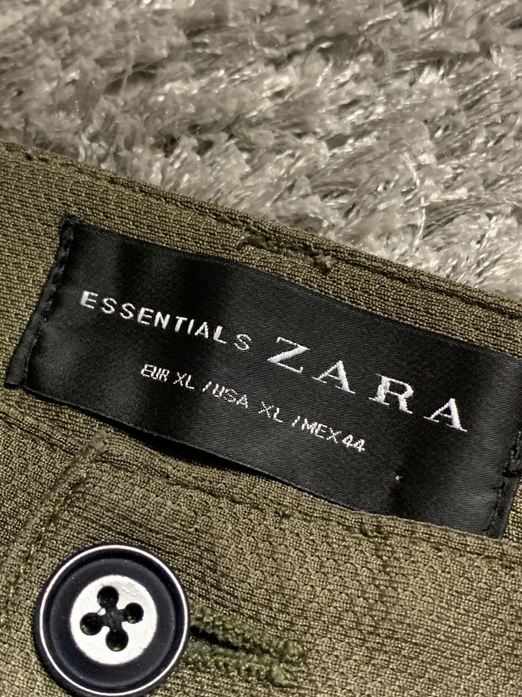 Vand pantaloni casual ZARA, marime XL, stare buna