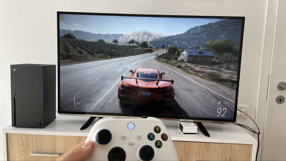 Consola XBOX SERIES X +Controller + jocuri!mic Defect