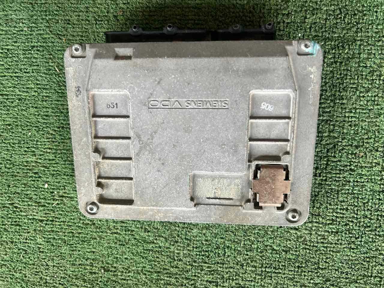 двг компютър ECU Seat Audi VW Skoda 2008-2017г. 03Е 906 023 М. #006s.