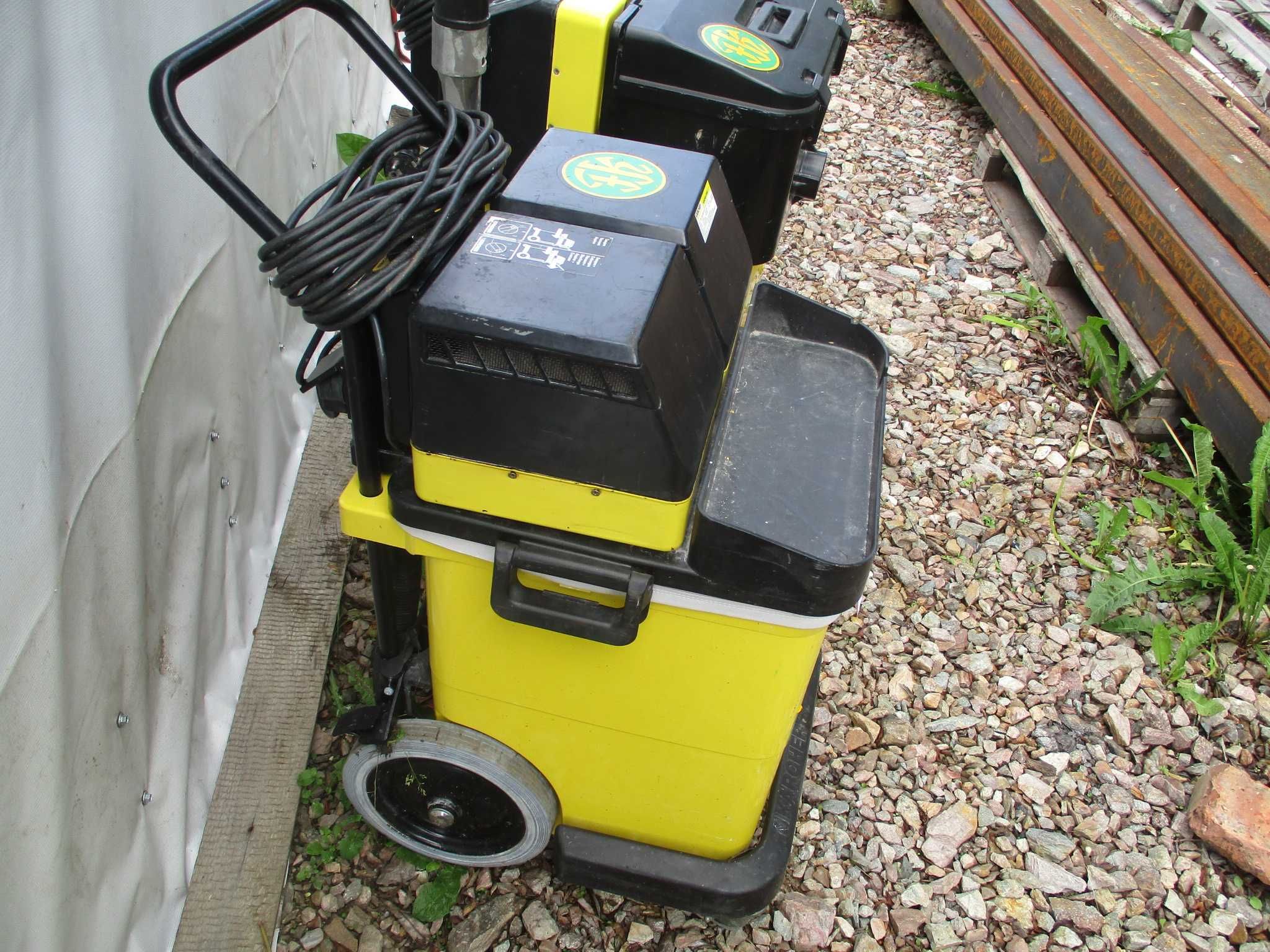 aspiratoare karcher profesionale