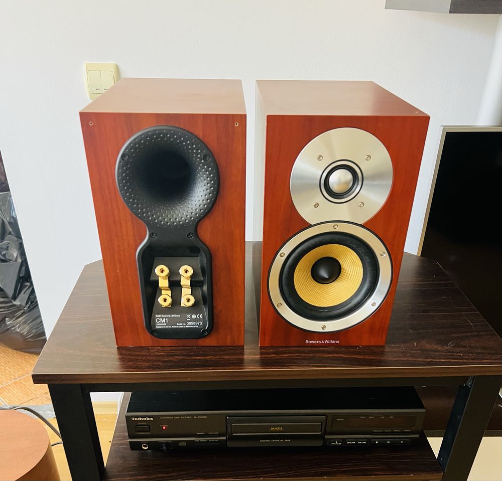 Boxe de podea Bowers & Wilkins B&W CM S1