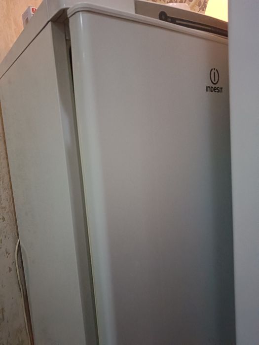 Продам холодильник в хорошем состоянии за 70 тысяч тенге