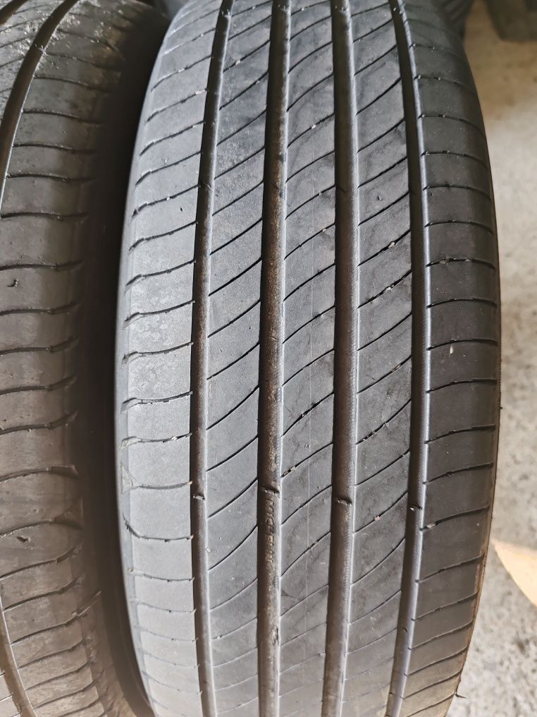 2 anvelope 195 60 18