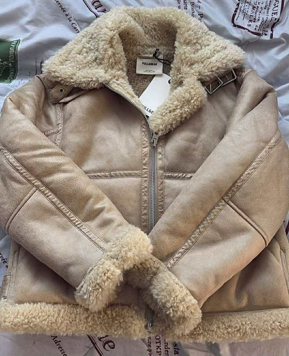 Продавам зимно яке  PULL&BEAR размер Л
