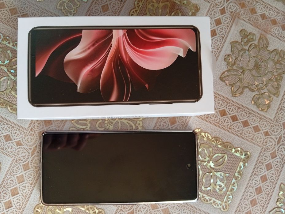 Телефон новый а хорошем состоянии