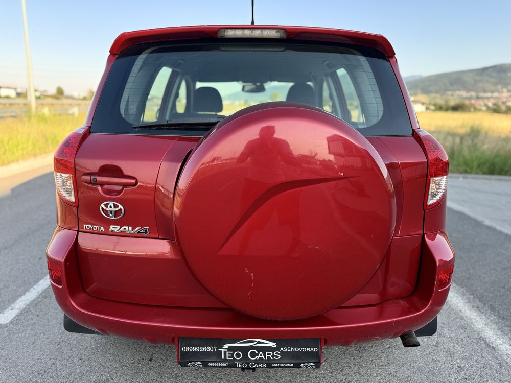 Toyota RAV 4 2.2 D-4D 136к.с KEYLESS / TEMPOMAT