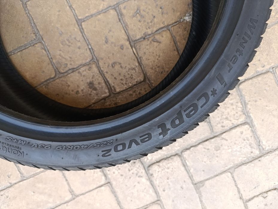 Зимни гуми Hankook 225/40/19 Winter Icept evo 2