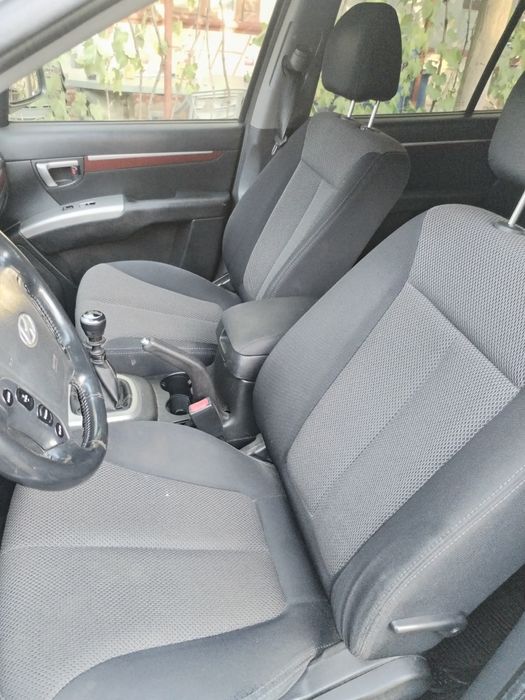 Vând Hyundai Santa Fe 2.2