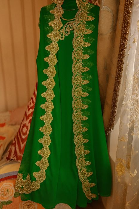 Ansambli kelinlar kiyimlari