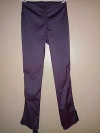 Pantaloni cool: subtiri, luciosi, mov, mar.34-36 (XS-S).