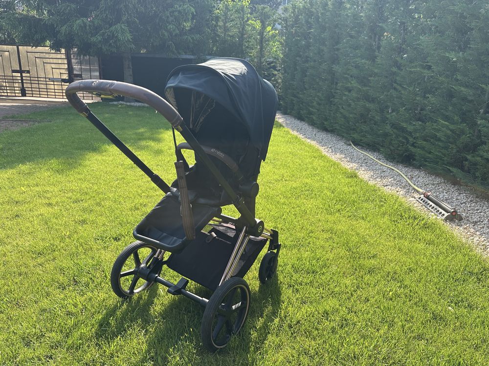 Carucior Cybex Priam Platinum 2 in 1(scoica si partea sport)cadru gold