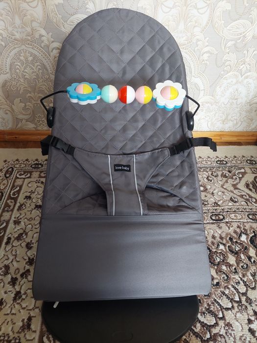 Шезлонг для детей 0+