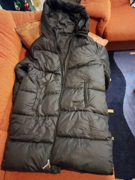 Продавам дълго яке