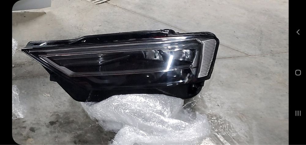 Far audi A8 4N 4N0941033 complect factura cu tva