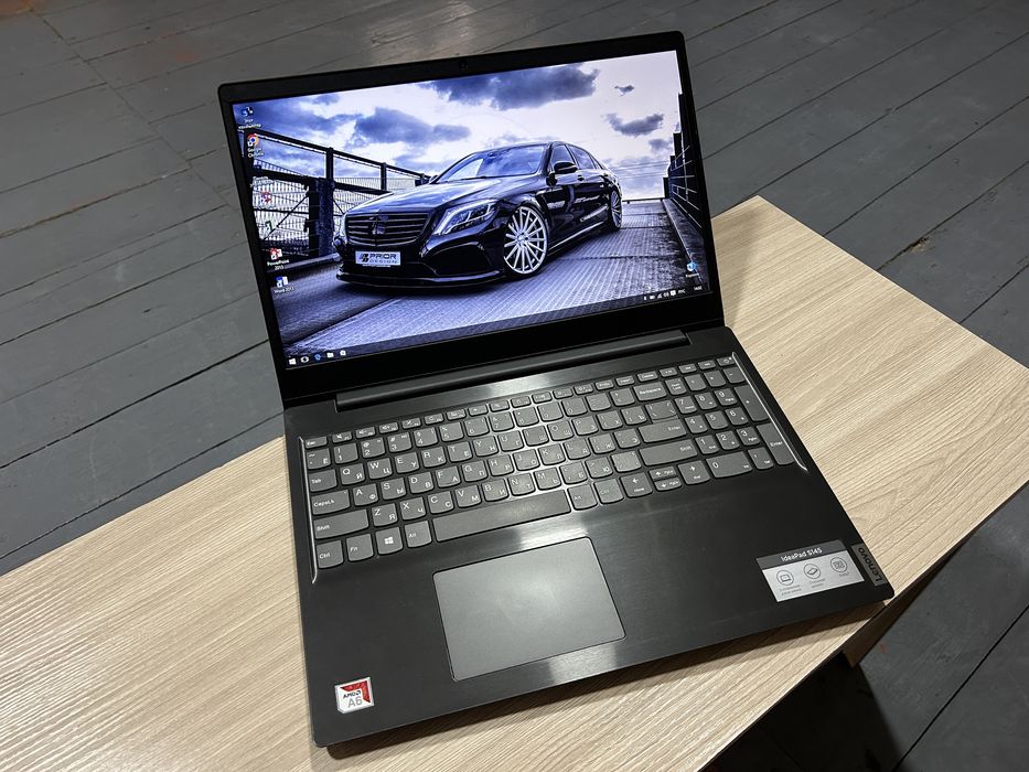 В новом состояний Lenovo ideapad для работы и учебы ноутбук