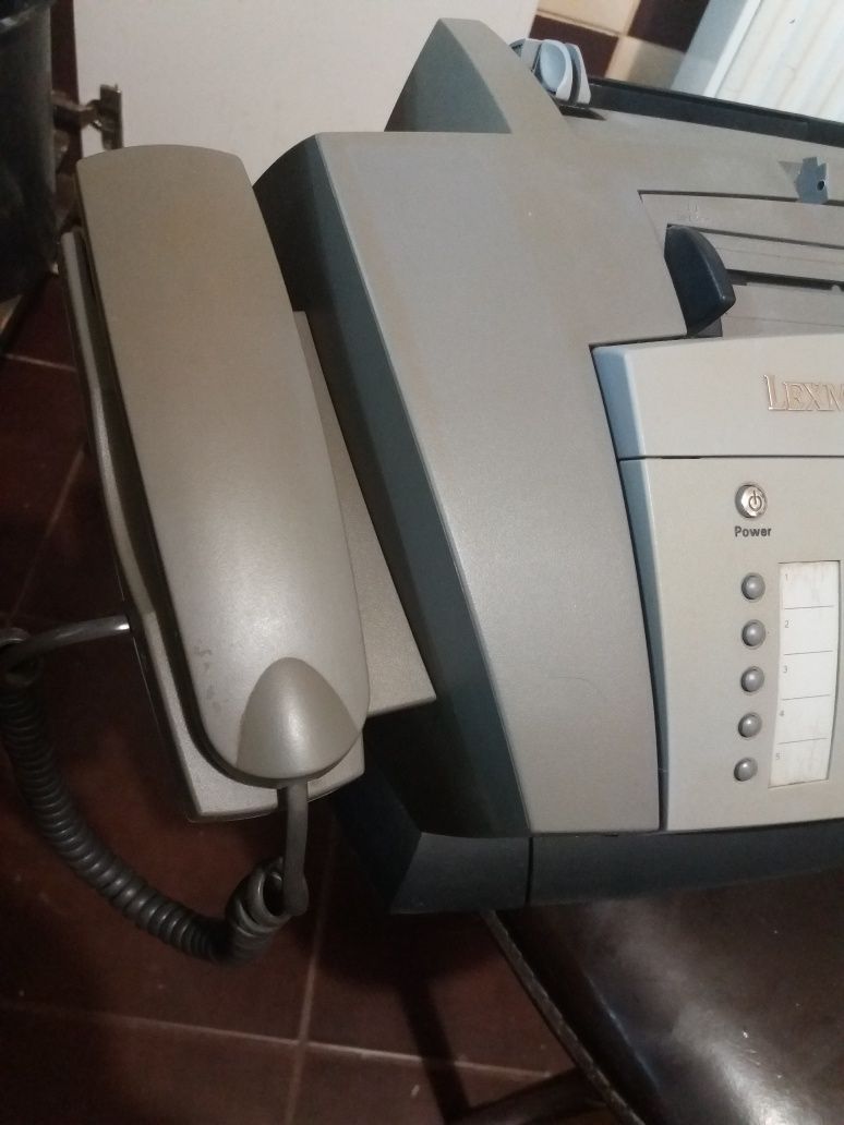 Imprimanta multifuntionala Lexmark F4270