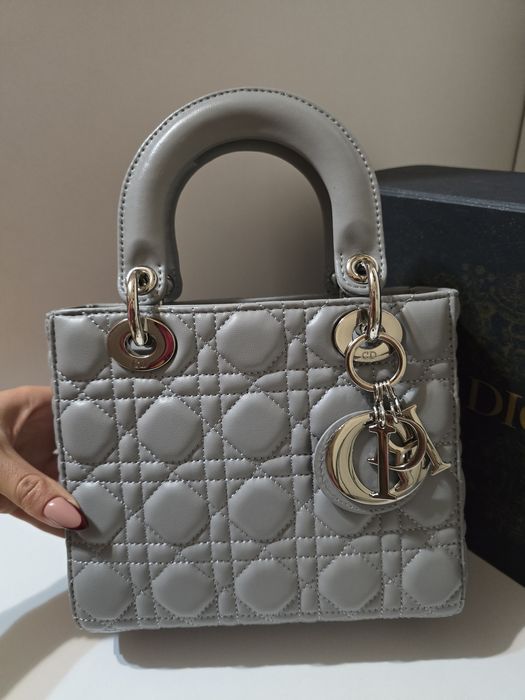 Налична чанта Lady Dior