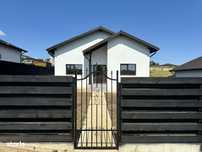 Dressing! Casa 3 camere, 470 mp teren, Valea Ursului - Vorovesti