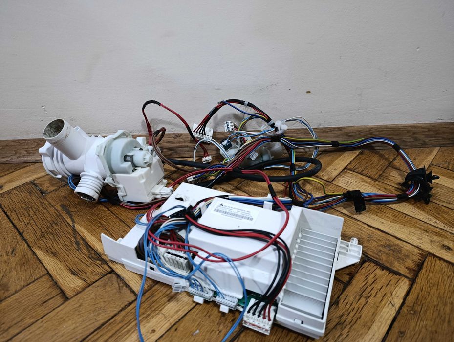 Части за пералня Hotpoint Ariston