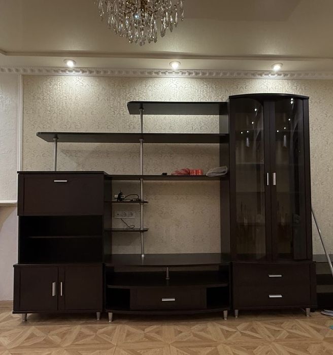 Продам стенку в гостиную