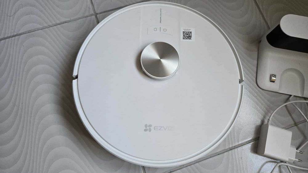 Aspirator robot EZVIZ RE4