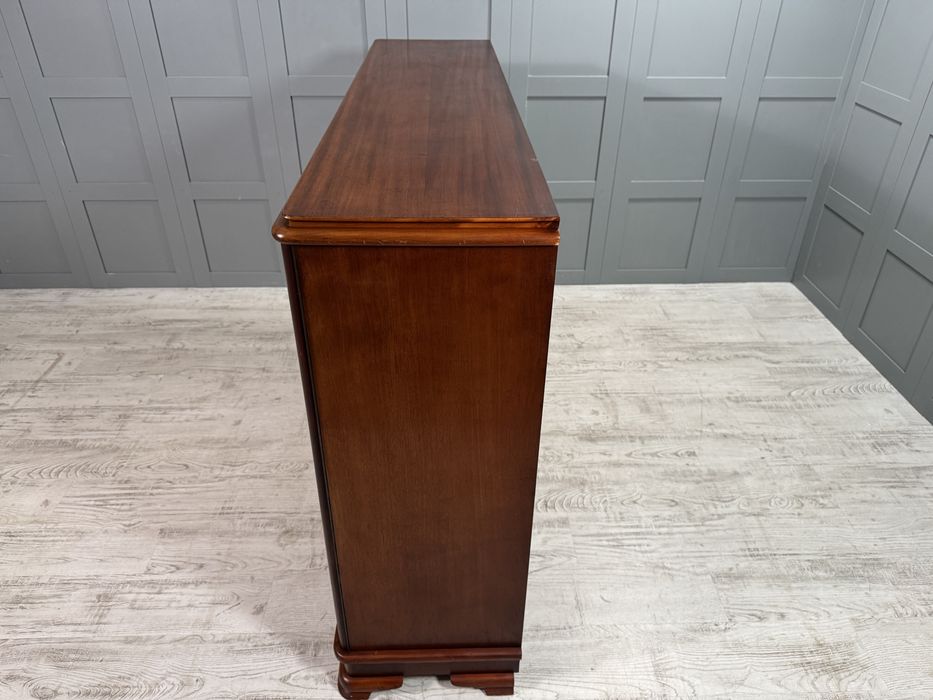 Бюфет от средата на миналия век Д1103