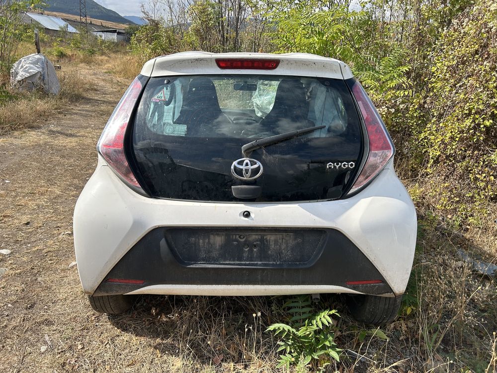 На части Toyota aygo 1.0i / Тойота Айго 1.0 бензин