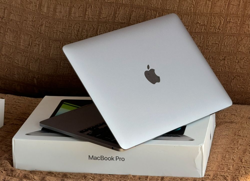 MacBook Pro M2 2023 EAC Space Gray/SSD256GB/8GB/10 ядер/100% емкость