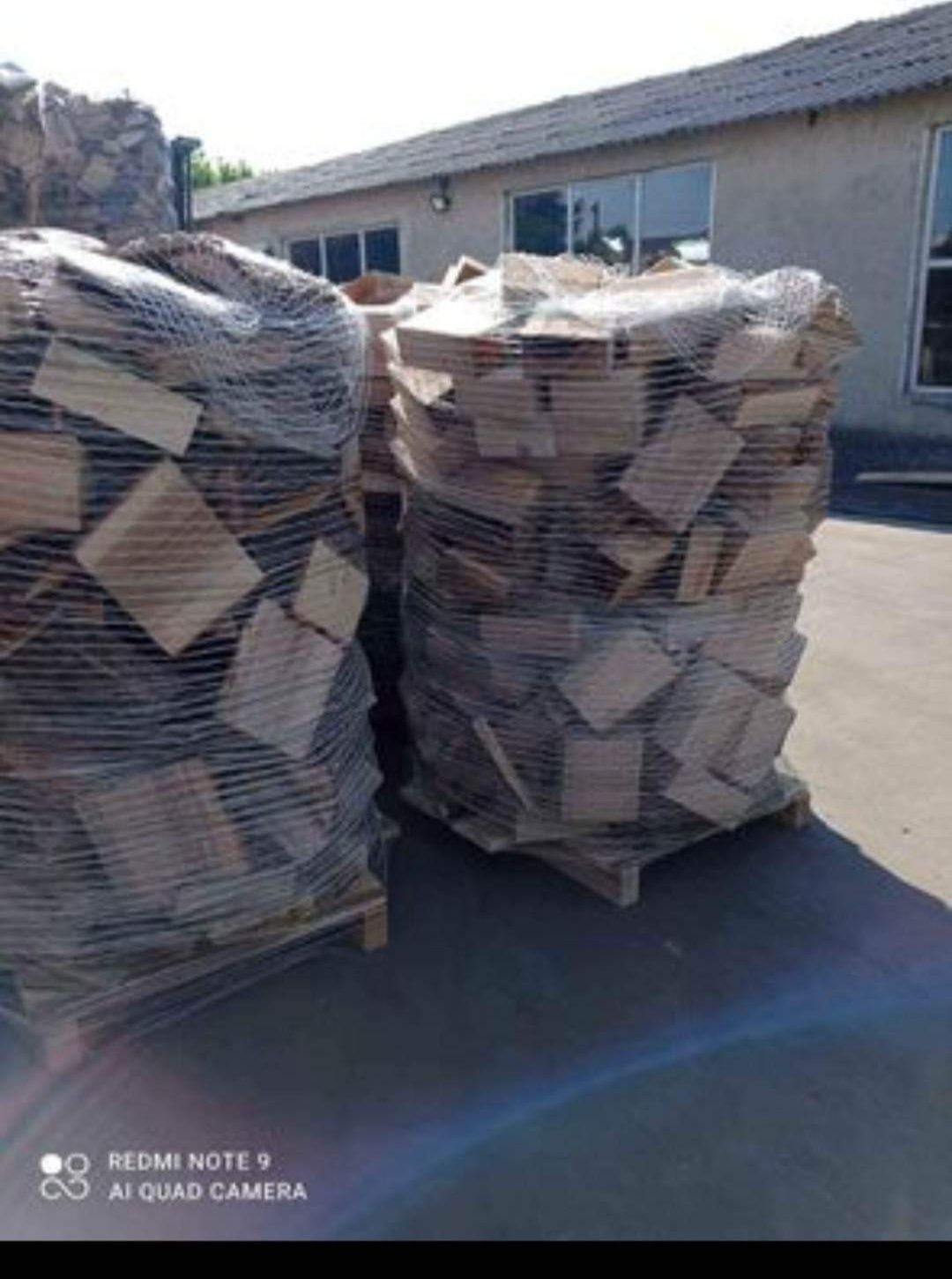 Lemne de foc din esența tare fag la palet 600  lei paletul