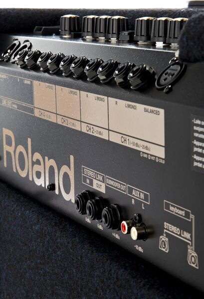 Roland KC 550 amplificator de clape keyboard amplifier