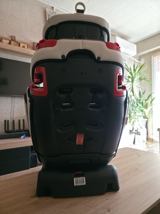 Детско столче за кола Chipolino