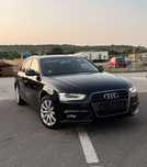 AUDI A4 Business 2012 2.0TDI 143 CUTIE AUTOMATĂ