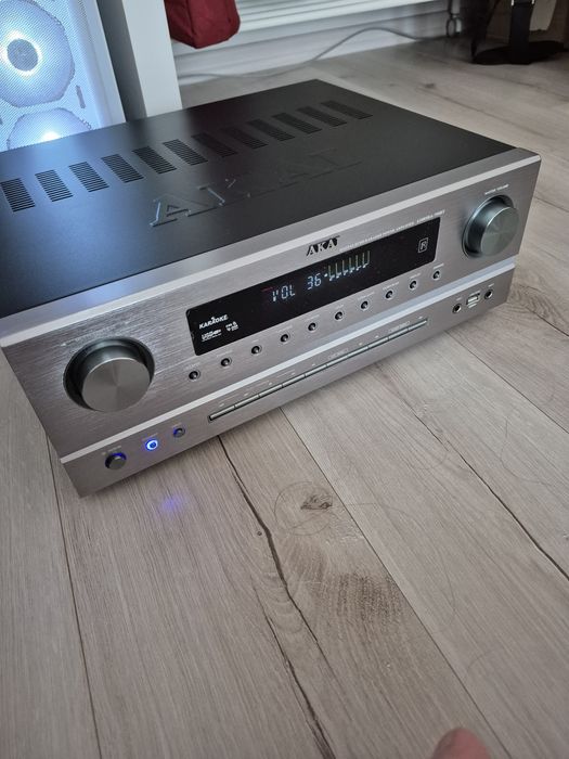Akai Amplificator cu funcție Karaoke AS005RA-750ΒΤ