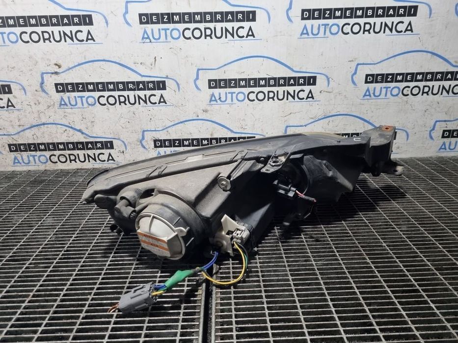 Far Stanga Mazda CX - 7 2006 - 2012 SUV 4 Usi (1273) Xenon