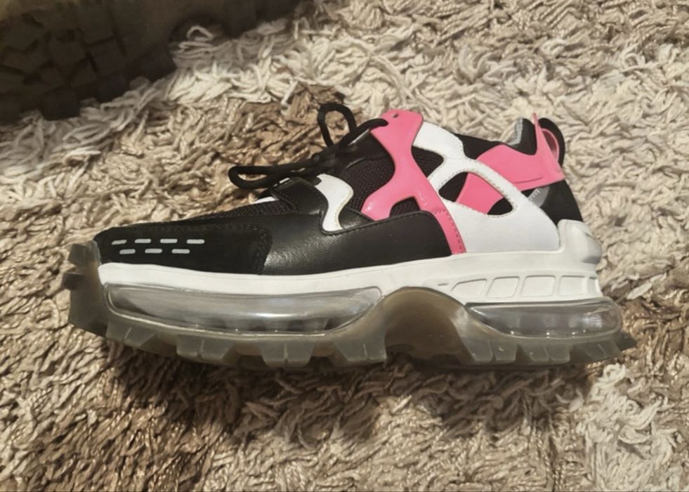 Adidasi Emporio Armani