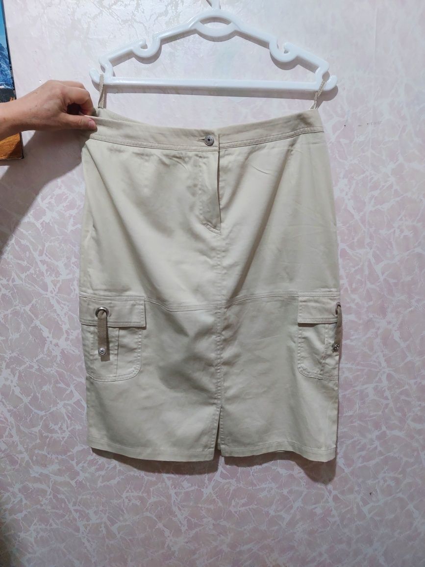 Юбки Европа Bershka, Primark, Shein 42,44,46